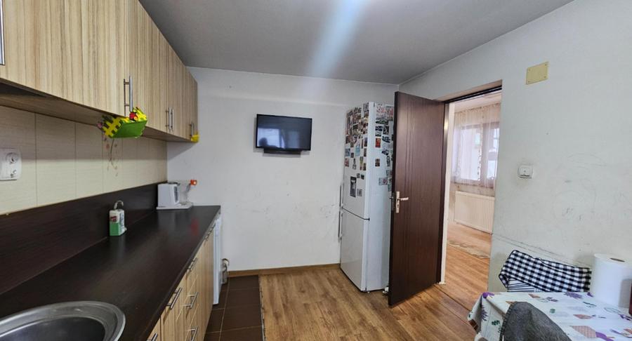 LUICA - TUDOR GOCIU, CASA 3 CAMERE 70 MPU, LOT 140 MP!