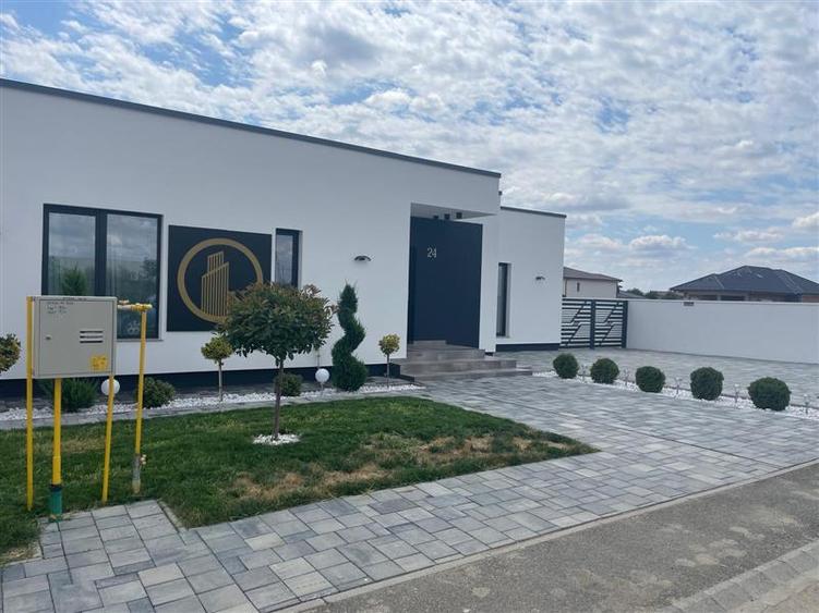 4 cam - Casa individuala in Cartier Rezidential