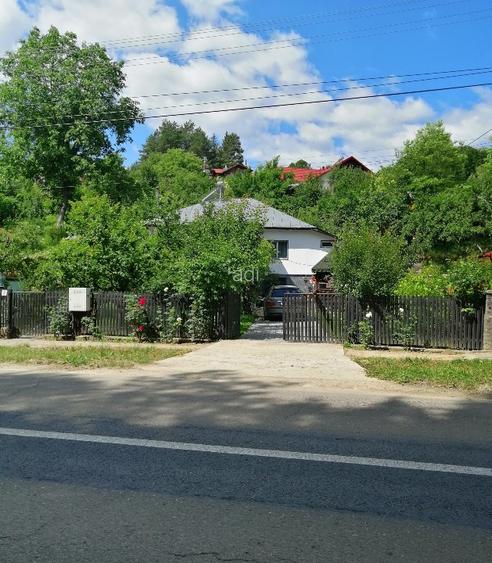  Vă ofer o casă frumoasă, situata într-o zona foarte frumoasă - 3