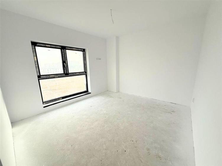Apartament INTABULAT 3 camere cu balcon si parcare pe Doamna Stanca