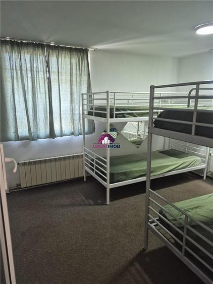 Loc în cameră — 160 EUR lună | Tot inclus | Metrou 2 minute Mihai