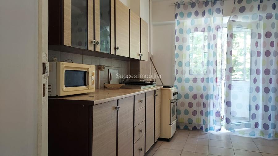 metrou piata muncii-2 cam,decomandate,etajul 1,60 mp,mobilat 450 euro - 4