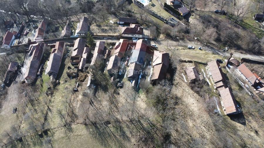 Casă din piatră la poalele Bedeleului – Izvoarele, Alba - 22