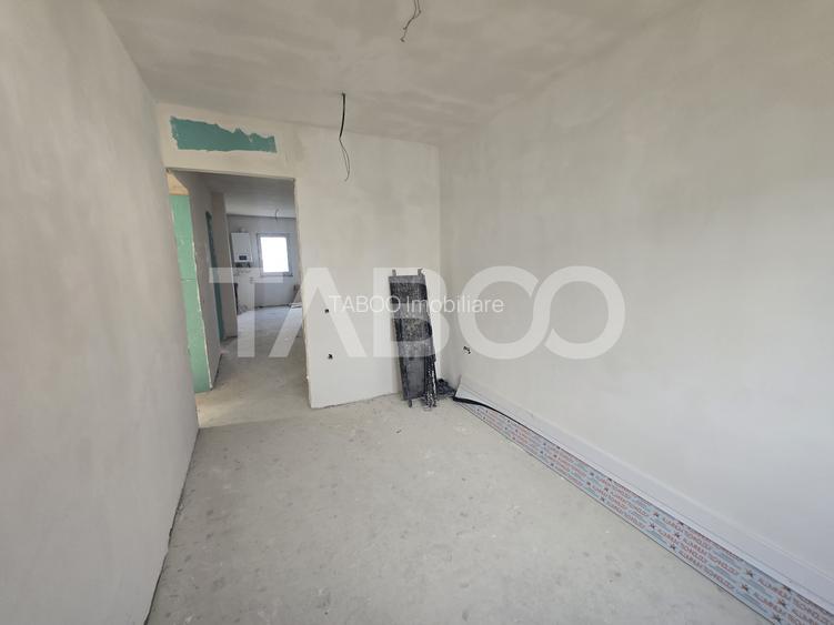 Apartament 3 camere 56mp de vanzare decomandat zona Valea Aurie Sibiu - 2