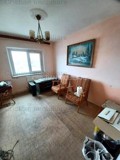 URGENT! 3 camere, 2 bai, DECOMANDAT Dorobantilor - Rosiori - 4