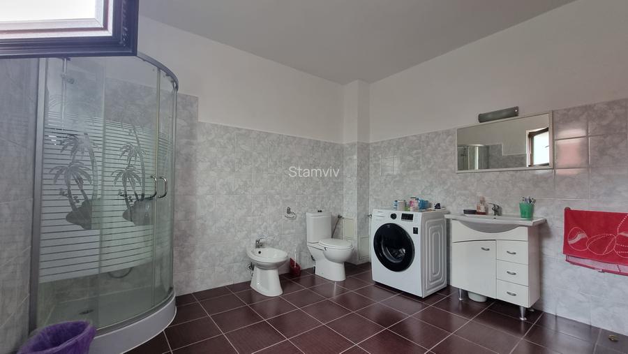 Casa de vanzare in zona Comuna Berceni / Bld 1 Mai - 4