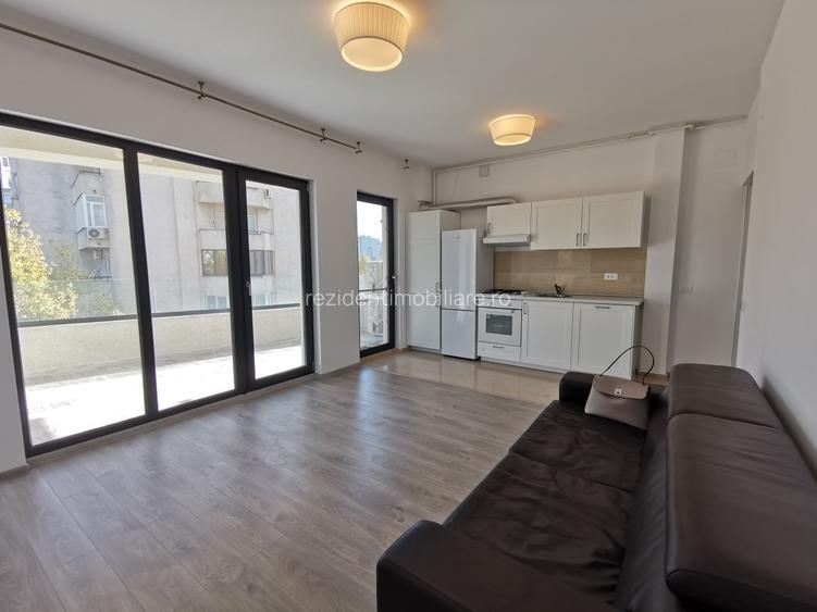 Apartament 3 camere de închiriat – Bd. Unirii,  2020 | Locație premium - 2