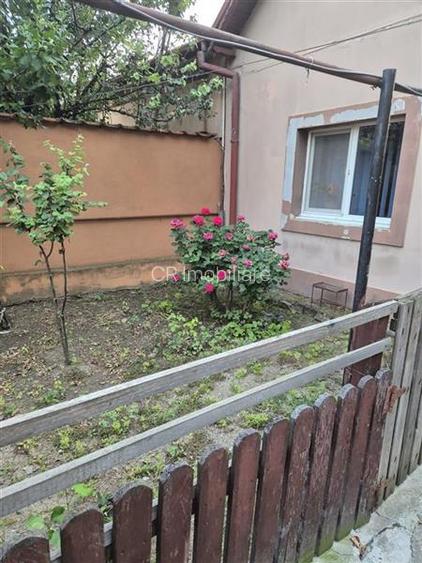 Vanzare casa Pod Constanta - 2