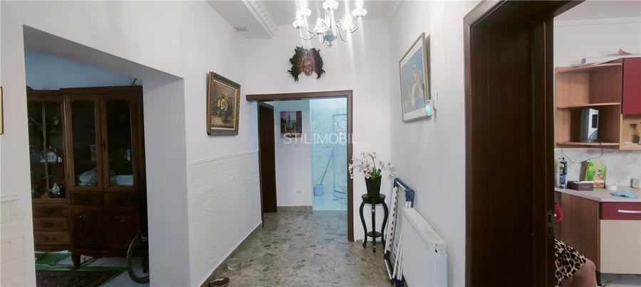 APARTAMENT ULTRACENTRAL , PIATA UNIRII, CUZA VODA 70 MP PLUS CURTE - 35