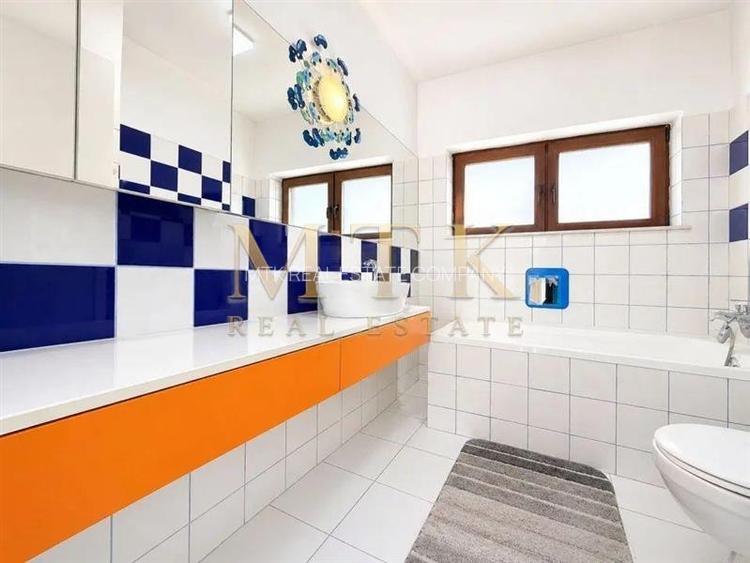 Vila moderna 6 camere | mobilata/utilata | TEREN 572 MP | Iancu Nicolae | BRITIS - 27