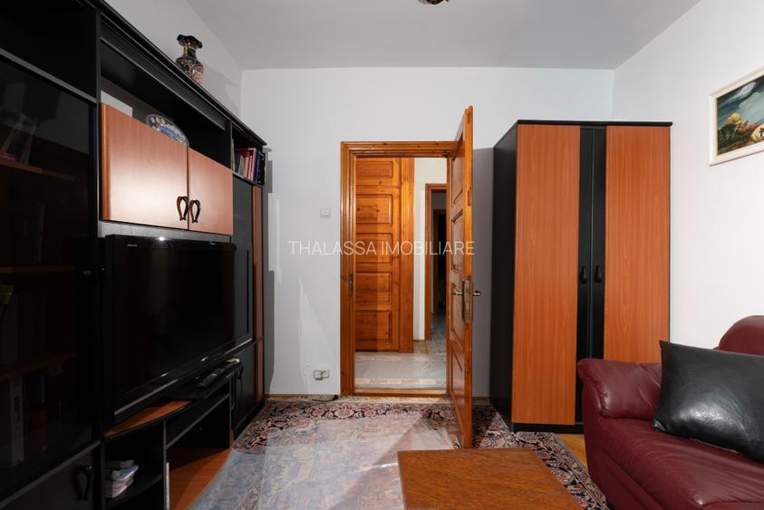4 camere trilateral Central - Nicolae Balcescu - 12