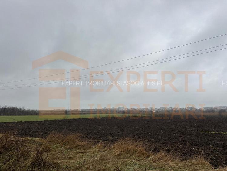 Teren situat in zona Lumina - 3