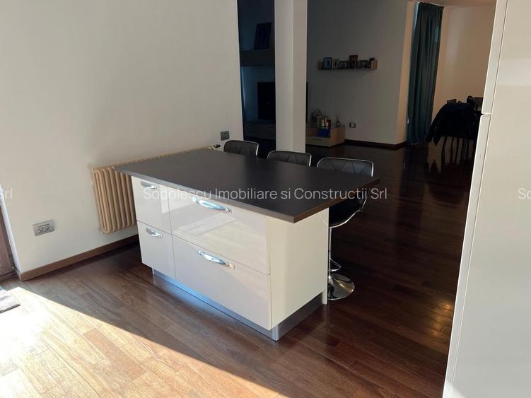 Vila superba cu piscina si anexa camera hobby - 3