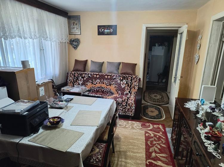 Apartament 3 camere SD ,etj 1 zona Bulevard _Scoala 7 - 3
