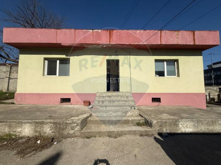 Spațiu comercial de 52mp de închiriat în zona 1 Mai - 2