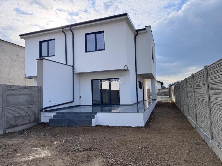 1/2 duplex direct de la proprietar comision 0%  - 12