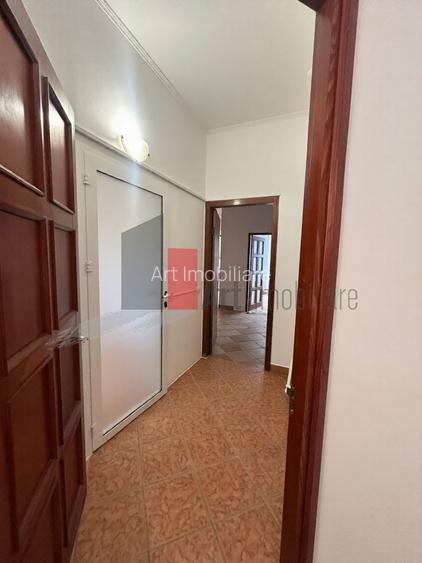 Spatiu Comercial de inchiriat in Centrul Vechi, 55mp - 5