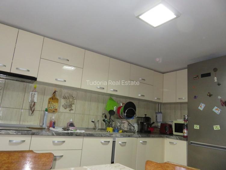 Proprietate Sannicoara, teren 1000 mp! - 11