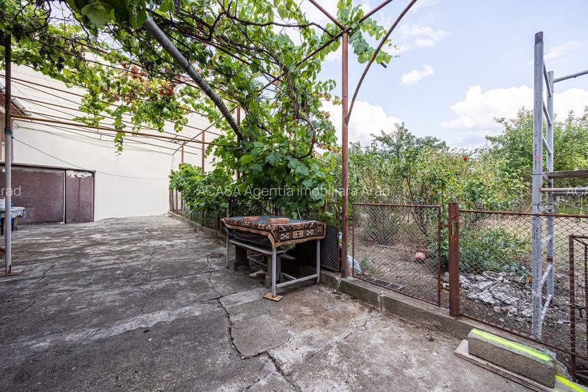 O casă în Grădiște, cu grădină proprie - teren 316 mp - 3
