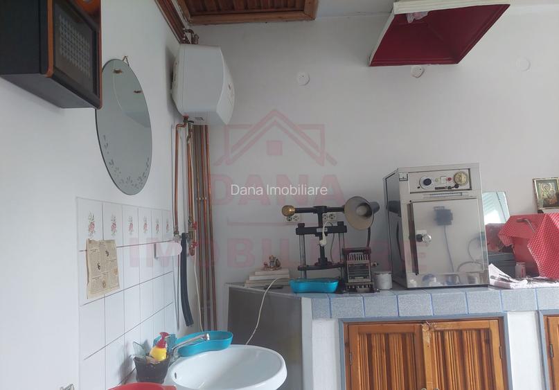 SPAȚIU COMERCIAL ÎN OȚELU-ROȘU/JUD.CARAȘ-SEVERIN - 3