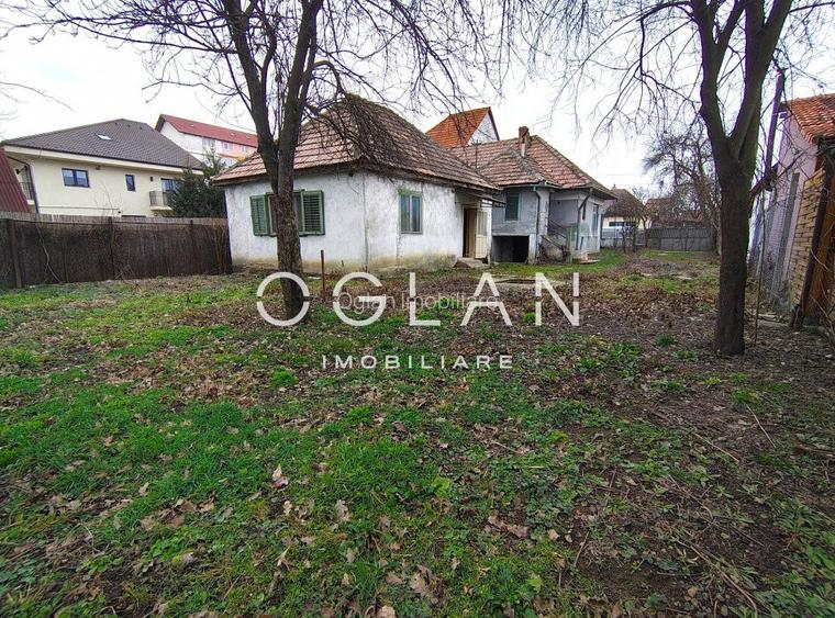 Teren 580 mp/ Casa veche 4 cam, zona Henri Coanda, COMISION 0% - 9