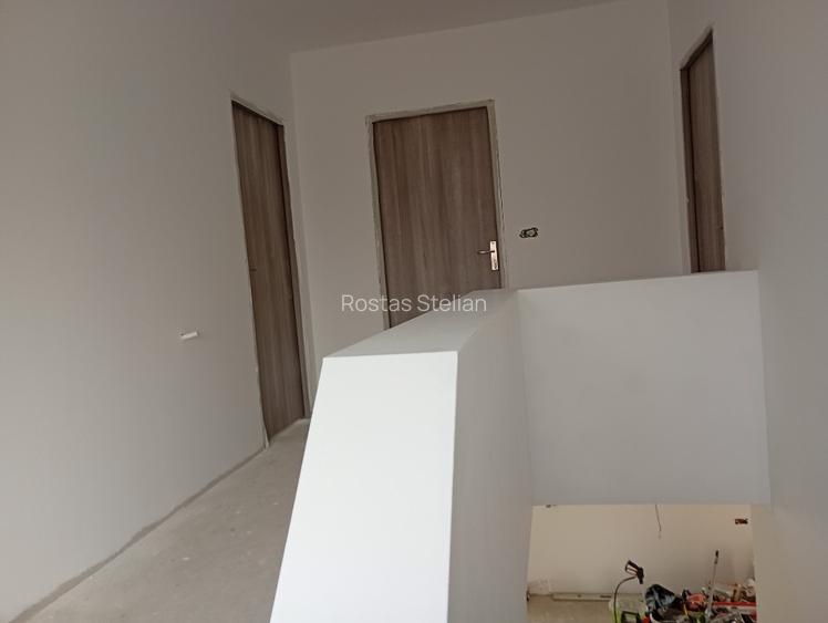 Casa noua de vanzare  in com Vinga jud Arad - 5