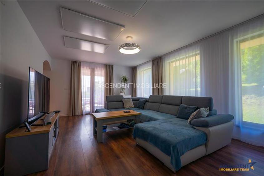 FILM! Sophisticated villa in an exclusive natural setting, Pestisu Mic, Valea Na - 2