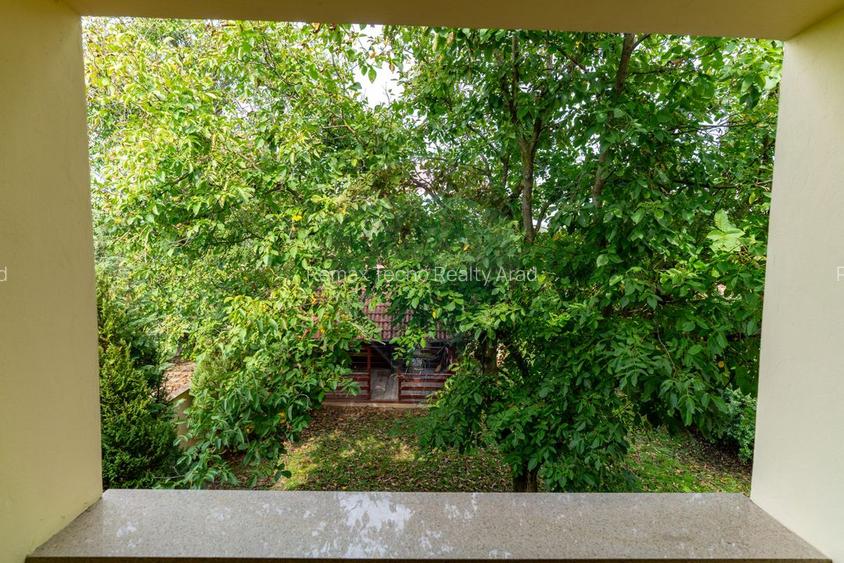 Vila /Pensiune 6 camere in Cristur, jud Hunedoara - 34