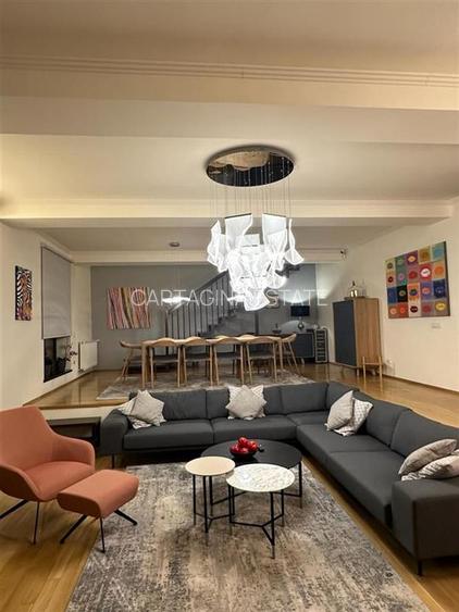 Vila eleganta P+1+M    Pipera   str Costache Radu - 10