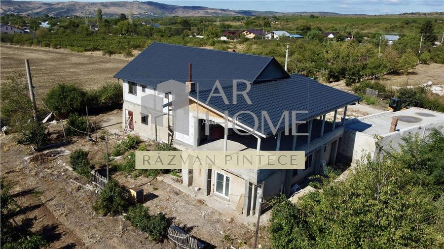 Pensiune 6 camere, teren 12713 mp, Dealul Mare, Urlati, Prahova - 3