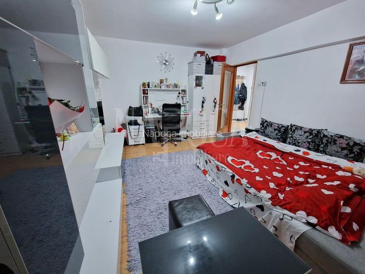 Apartament 3 camere de vanzare in Manastur, Cluj Napoca - 2