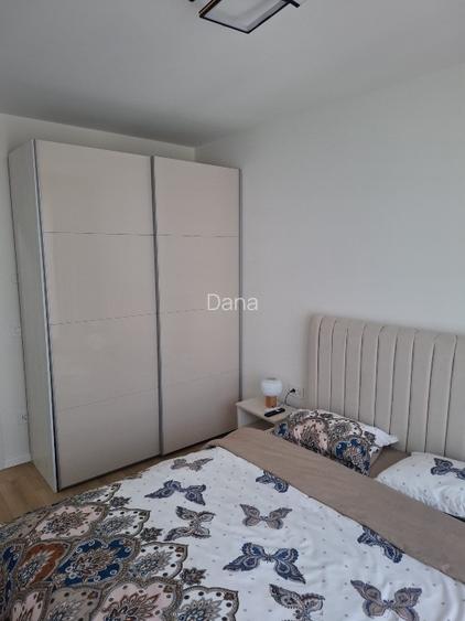 2 camere spatioase decomandate 58 mp  Coresi Kasper, moilat complet, parcare  - 8