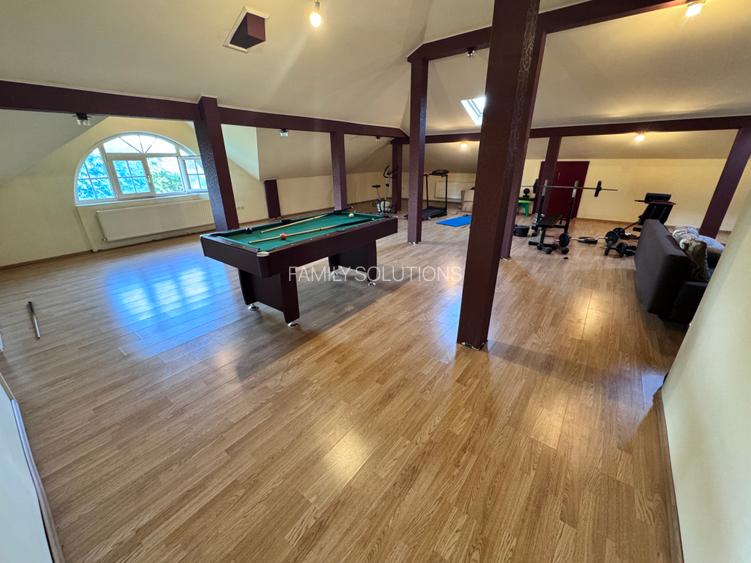 Casa deosebita sector 4 P+1+M. 6 cam.Util 418mp. Teren 1638m - 30