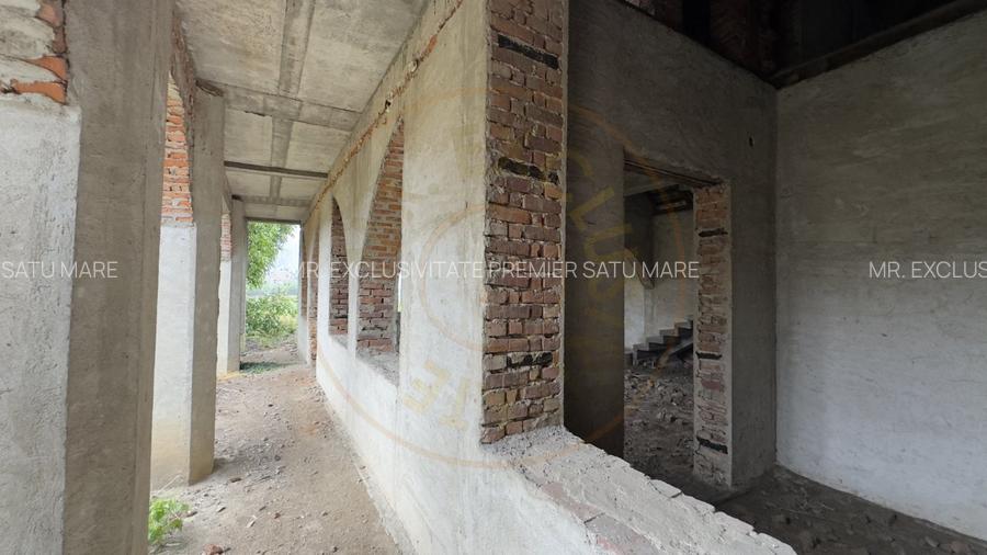 Cladire 12 incaperi, Teren 3.457 mp Str.Iuliu Maniu Nr.13 -Carei- Jud. Satu Mare - 4