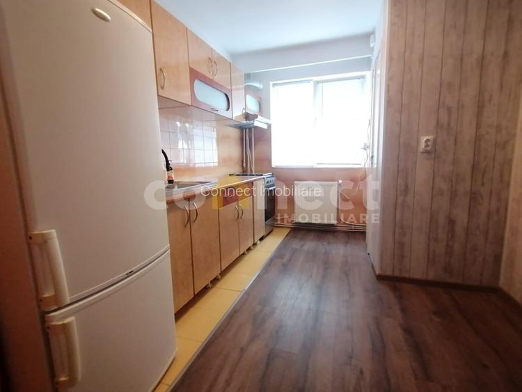 De inchiriat apartament cu 3 camere, decomandat, in Manastur - 9