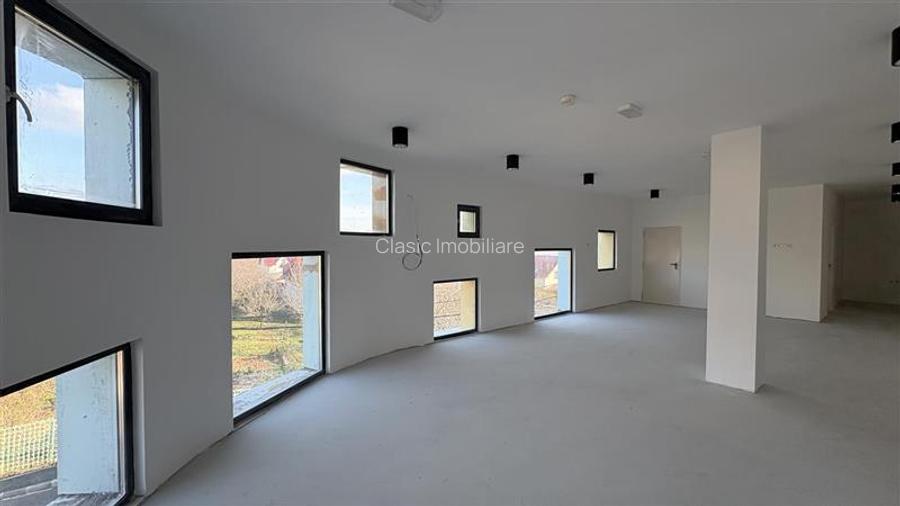 Inchiriere cladire noua 1200 mp utili, ideala pentru gradinita- cresa in Dambul - 7