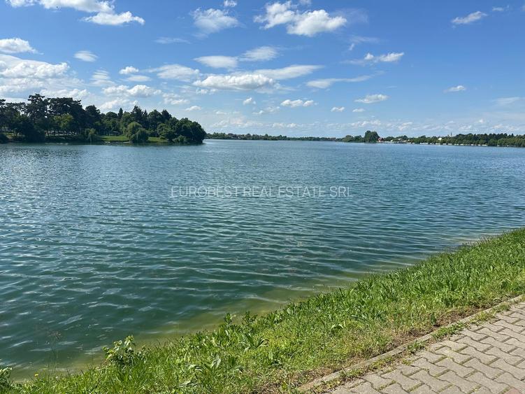 Buftea, Palatul Stirbey, teren intravilan, 2186 mp, vedere catre lac, - 4