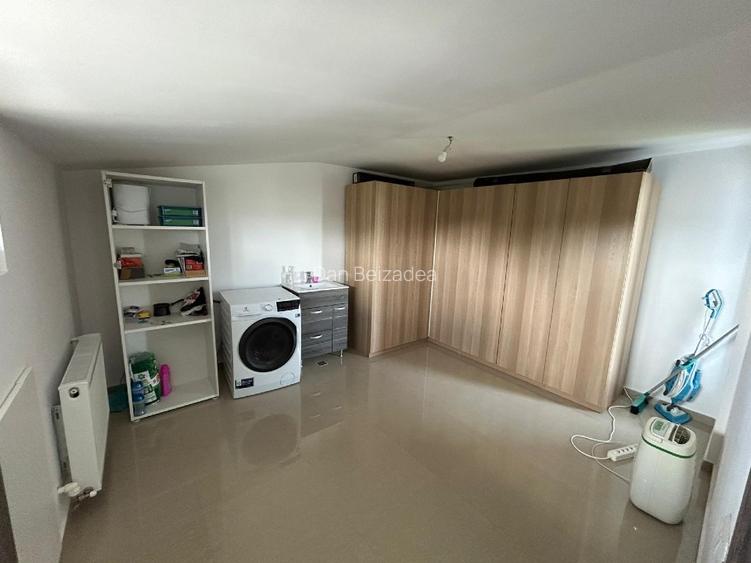 Casă tip duplex P+1+M, structură beton, curte 400 mp, 2 parcări – Domnești - 13