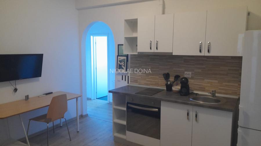 De vanzare 2 apartamente cu 2 camere Armeneasca - 7