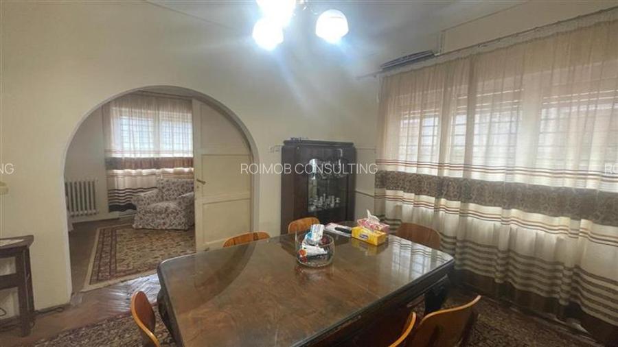 Ferdinand, cartier rezidential, vila burgheza cu magnolie - 2