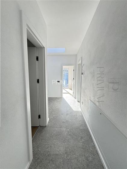 GIROC - 4 CAM - 2 BAI - 108 MP UTILI - LUX - 2 PARCARI INCLUSE - DISPONIBIL IMED - 3