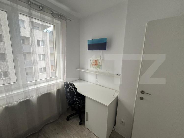 Apartament cu 3 camere, 47 mp, parcare subterana, zona Vivo