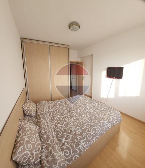 Apartament 2 cam, sector 1, Colosseum Mall, Complet mobilat, an 2015