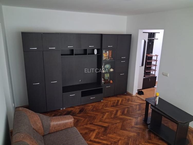 Apartament 2 camere, zona Cantemir - Podu de Piatra - 2