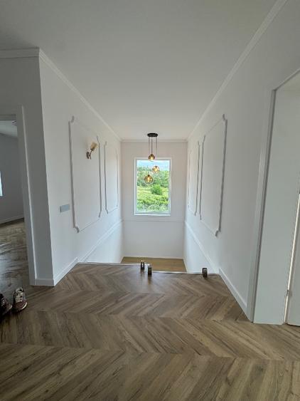 Vilă contemporană cu panoramă permanentă asupra Oradei | Oncea | 177 mp | Teren