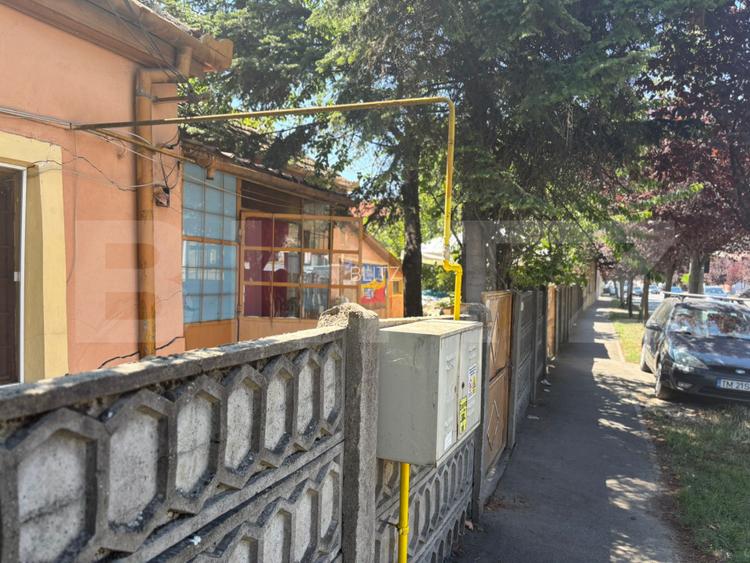Casă individuală de vânzare, zona Mehala, artera principală - 5
