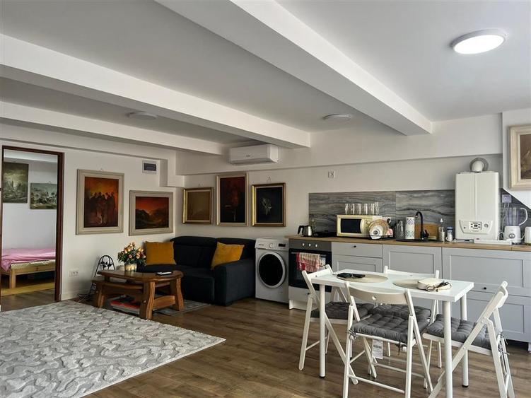 Apartament cu 3 camere Babes