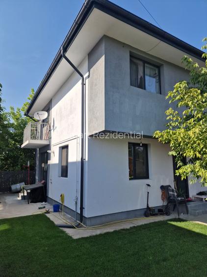 Vila individuala 4 camere Comuna 1 Decembrie Toate utilitatile