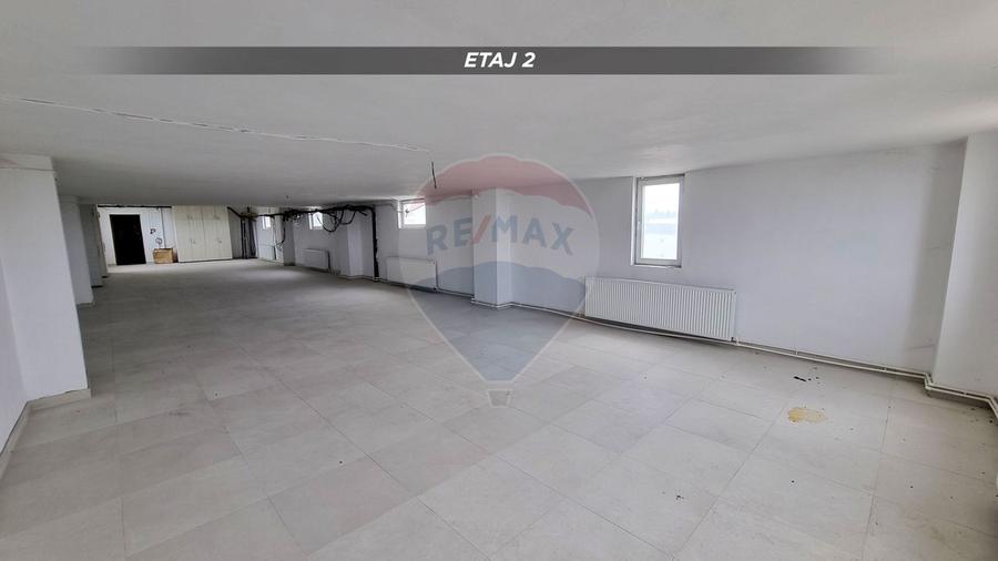 Clădire mixtă de vânzare, 1.055 MC, teren 350 mp str. Fabricii BM