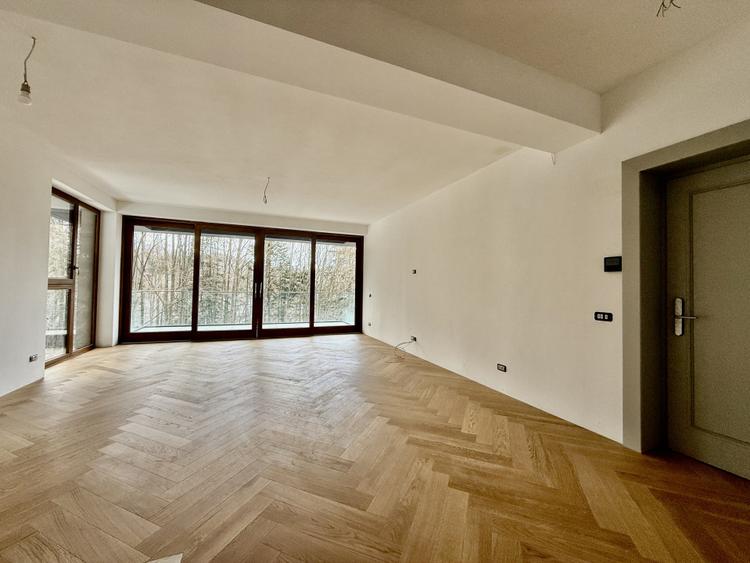 Apartament în Foresti Sinaia – Elegant. Spațios. În inima naturii